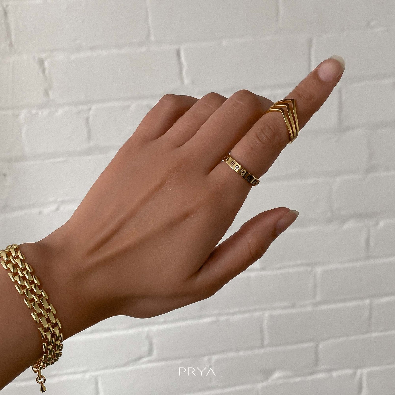3-strengs Chevron ring